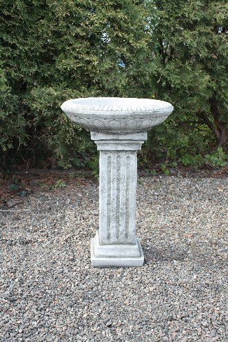 KBB94 Medium Fluted Column Bird Bath KBB94 Medium Fluted Column Bird Bath